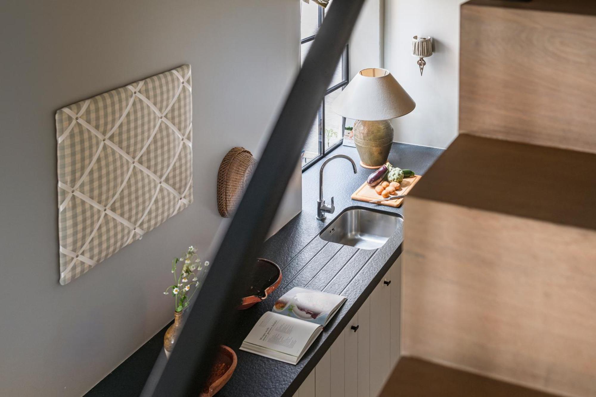 Guesthouse Aubrey - Charming Cottage In The Heart Of ブルージュ エクステリア 写真